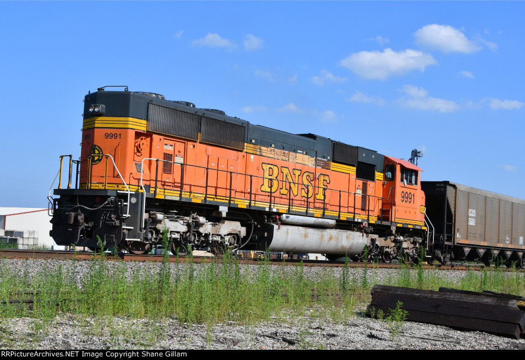 BNSF 9991 Roster shot.